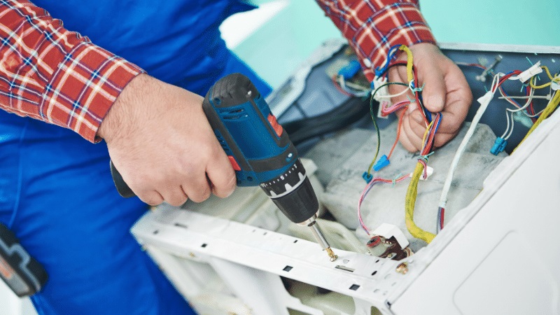 Zeytinburnu İmmergas İmmergas çamaşır makinesi kart tamiri – Su almama arızası orijinal parça ile giderildi. - Teknik servis örneği